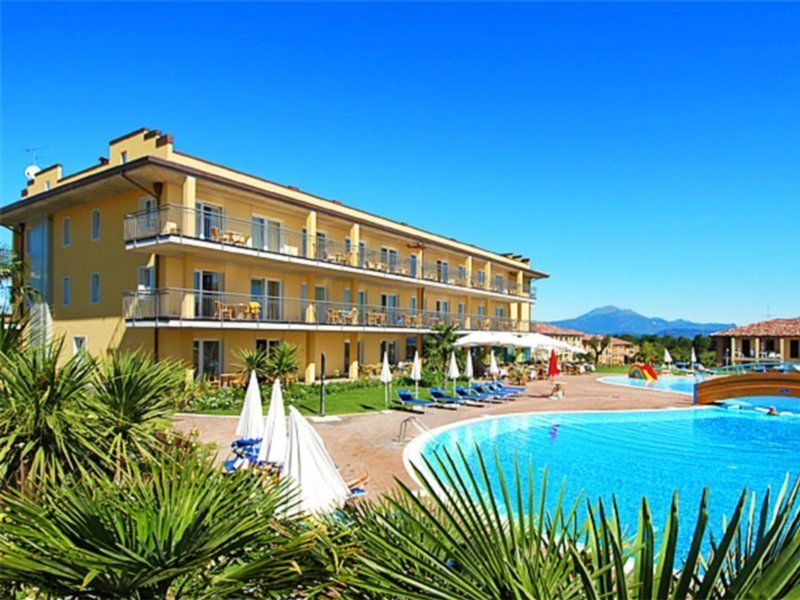 Hotel Bella Italia Peschiera del Garda Luaran gambar